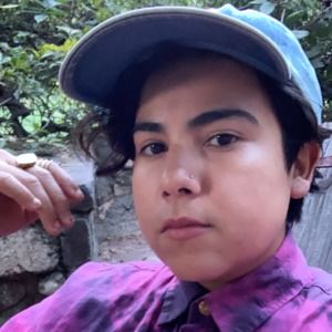 Meet your Posher, Felicia